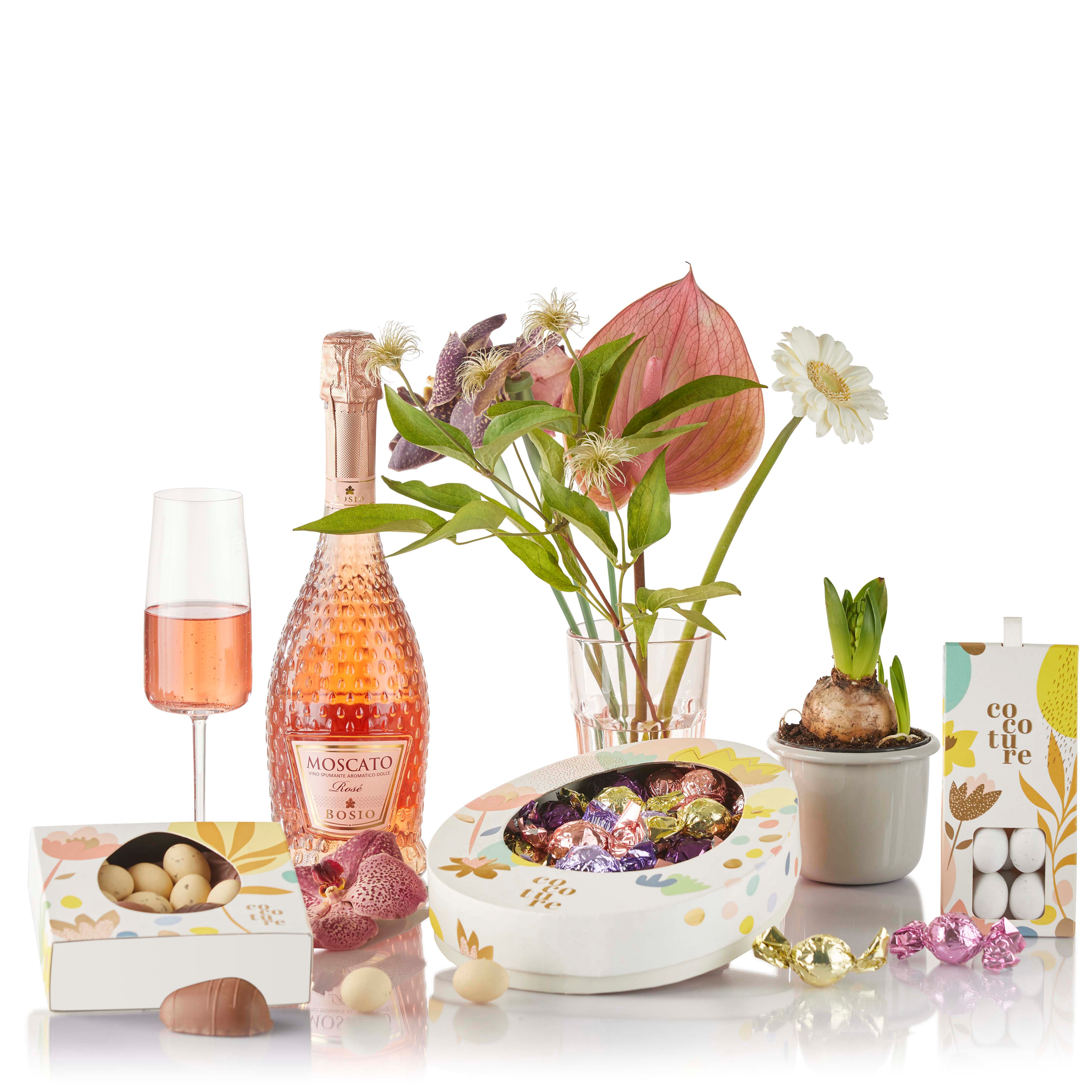 Nature easterbox with bobles